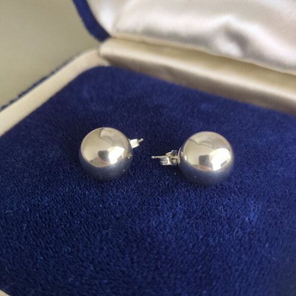 Sterling Silver Round Stud Earrings 3 Grams 925 Hollow Pierced Half Inch - Picture 2 of 5